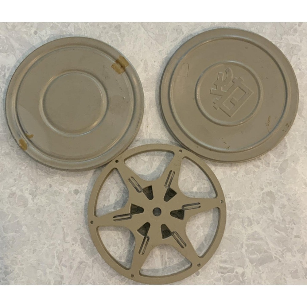 Media Room Vintage Kodak 8mm Metal 5" Reel With Metal Carry Case